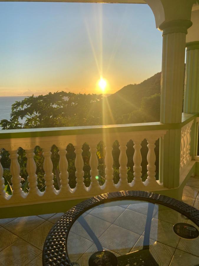 Greenhouse On The Hill, Sea View Studio Apartment Laborie Eksteriør bilde